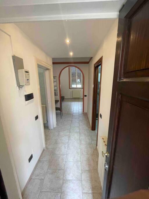 Casa Vacanze Sma93 Apartment Монца Екстериор снимка